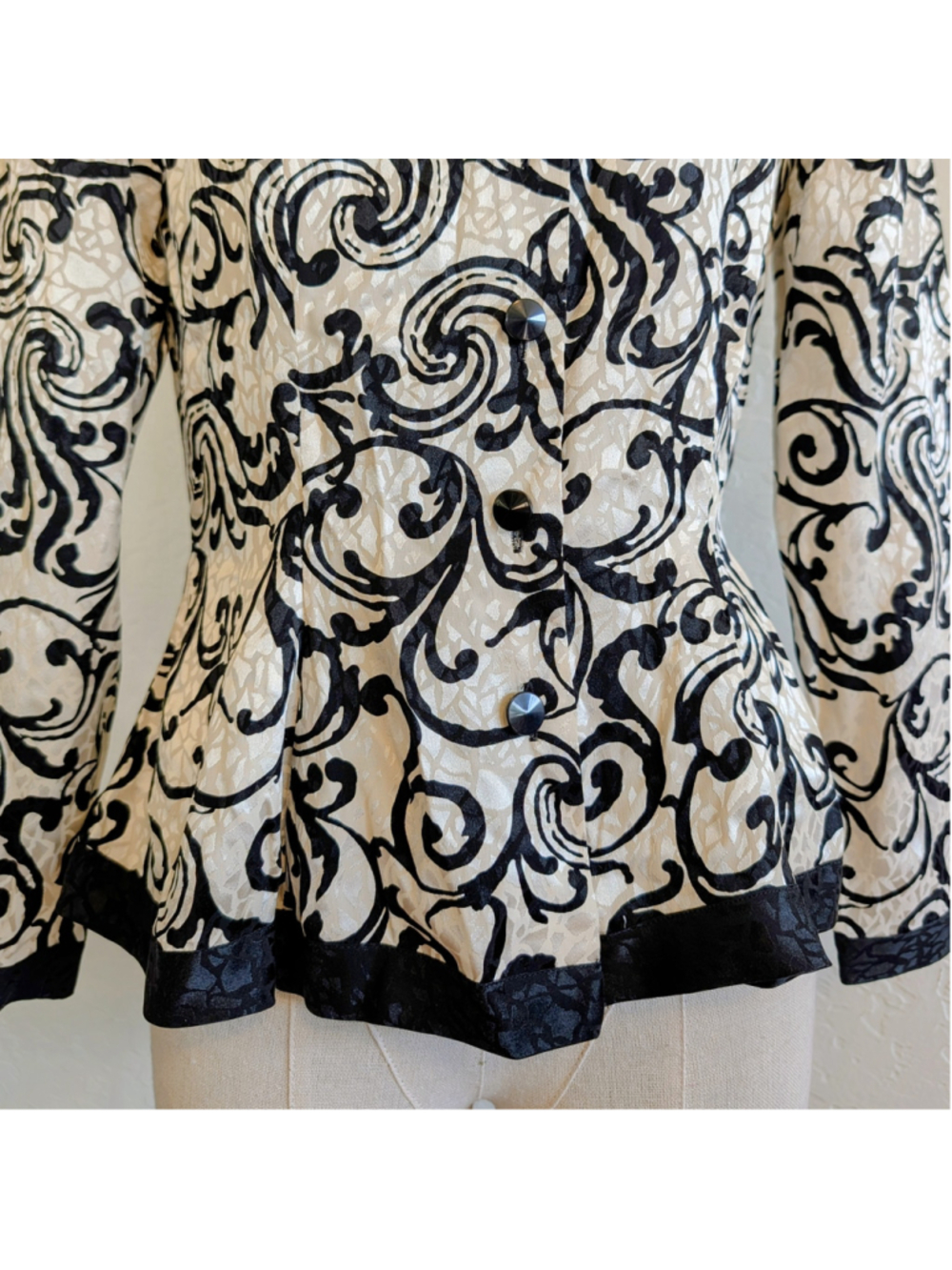 Vintage Silk Baroque Print Jacket Peplum Black Cream Lillie Rubin 90s Blazer - Picture 6 of 11
